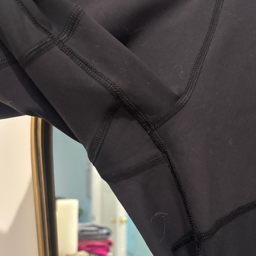 Lululemon Athletica Black Leggings - Picture 2 of 6